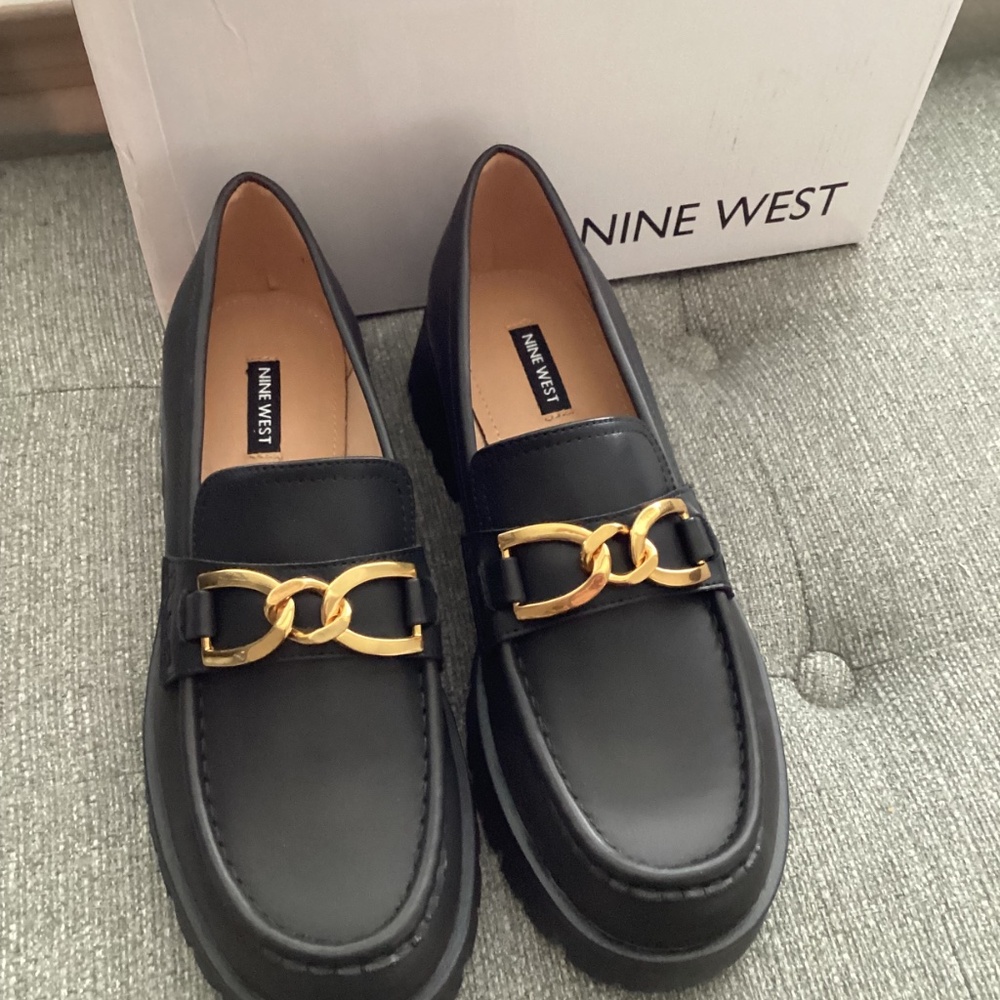 Nine West Gables Lug Loafer (Women) - Picture 10 of 12